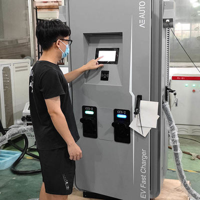 商業120kw電気自動車の供給装置IP55 EV DCの速い充電器60HZ