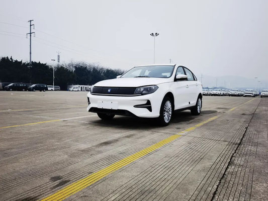 Dongfeng Forthing家族SUV車新しいエネルギーPHEV EV車150km/h