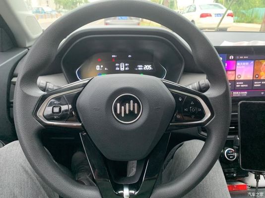 Weima E5の純粋な電気自動車多色刷り170km/h新しいエネルギー電気自動車