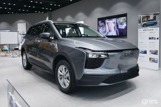 160Km/H速度の403kmの長期純粋な電気自動車AIWAYS U5