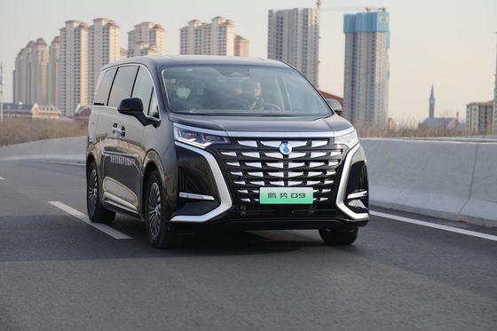 Denza D9は雑種の電気自動車4の車輪ドライブMPV 1.5Tエンジン139HP 180km/Hで差し込む