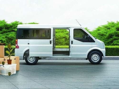 Dongfeng EC36の純粋な電気商用車明白な車38.7kWh