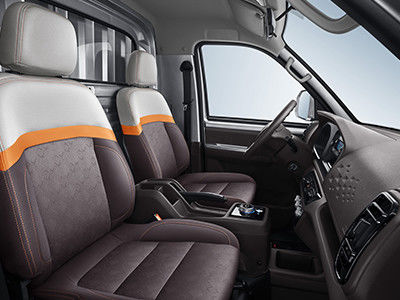 Ruichi EC71の電気商用車の小型4x4小型トラック255km CLTC