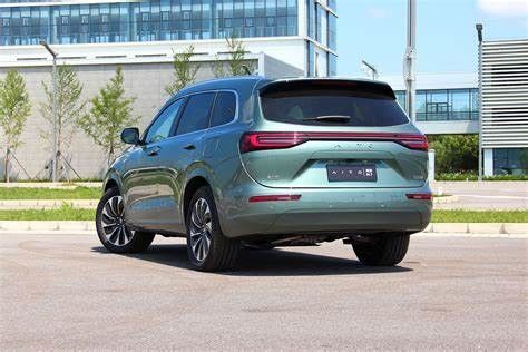 1.5T大きい電気自動車のガソリン電気雑種200km/H華為技術AITO M7 SUV