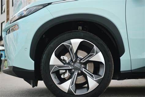 左手 AION V 電気自動車 500km レンジ 5 シーター SUV 車 大人 ティーンエイジャー用