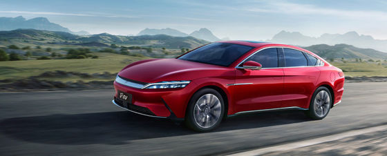 贅沢なBYDハンの電気セダン