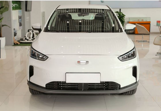 400km/550km密集した電気SUV Geelyの幾何学Cのブルーベリー純粋なEVの車