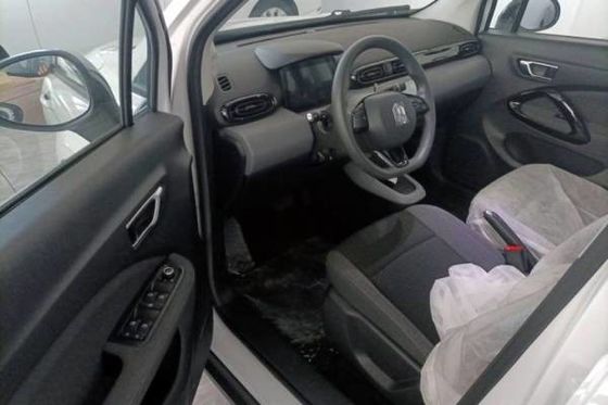 100km/h小さい電気SUV車のLeapmotor T03 CLTC 403km EV SUV車