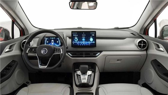 301km贅沢な電気SUV