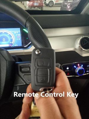 RWDの小型電気パトカー全速力ROBETA RBT02 2 Seater Dfhのセリウムは承認した