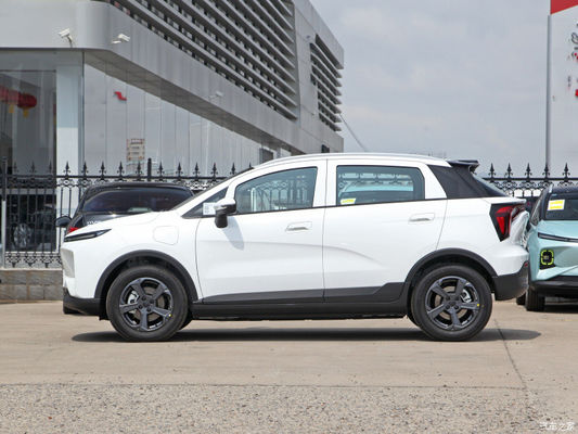 SUV ECOの友好的な電気自動車のGeelyの小さい幾何学E 320km 401km 5つのドア5 Seaters