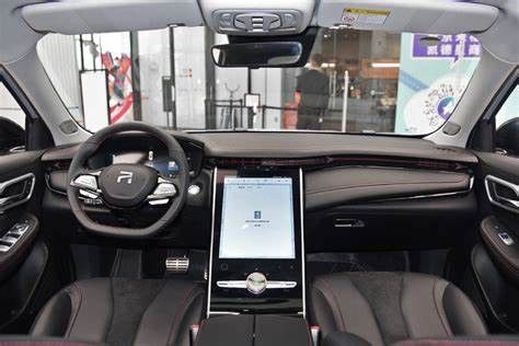 Feifanの驚嘆ER6は車輪自動高速SUV EV車FWD 4の長期