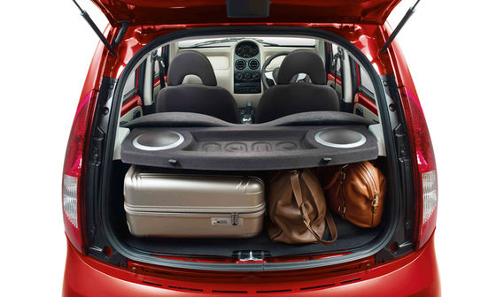 ナノの小型EV車の電気自動車低速100km/h 305kmの範囲