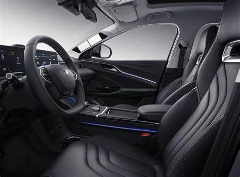 Neta UプロZhi 400小さい電気SUV車FWD新しいエネルギー小型EV車150km/h