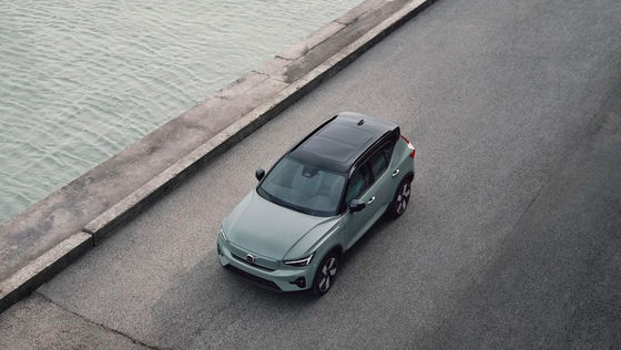 ボルボXc40の中型の電気自動車160km/h SUV電気家族231 HPエンジン