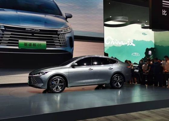 理性的な中古の電気自動車