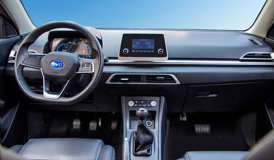 三つ組みのリチウム電池BYD E3の電気自動車130km/Hは電気自動車401km FWDの及ぶ