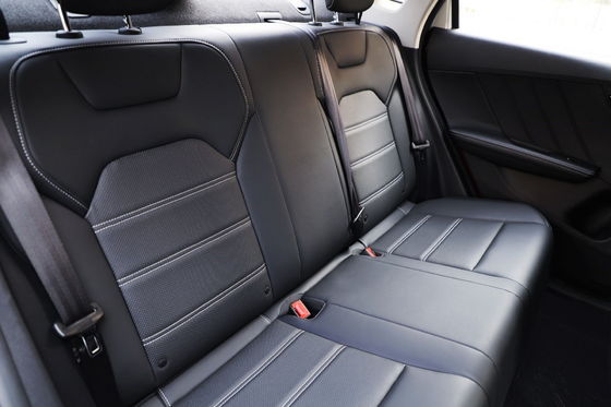 三つ組みのリチウム電池BYD E3の電気自動車130km/Hは電気自動車401km FWDの及ぶ