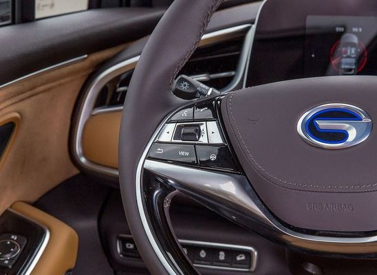 110km/H GAC AIONの電気自動車5のドア5のSeaterのセダン車のリチウム イオン電池