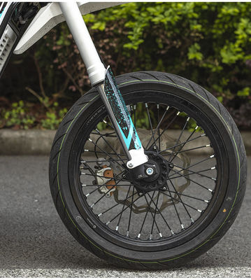 72V 150A 3000Wの脂肪質のタイヤの電気オートバイの大人のための強力な電気土のバイク