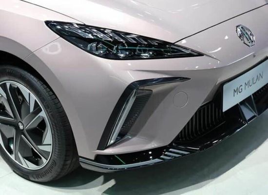 MG MULAN媒体の電気自動車425kmのデラックスで新しい電気自動車
