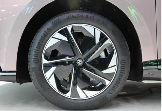 MG MULAN媒体の電気自動車425kmのデラックスで新しい電気自動車