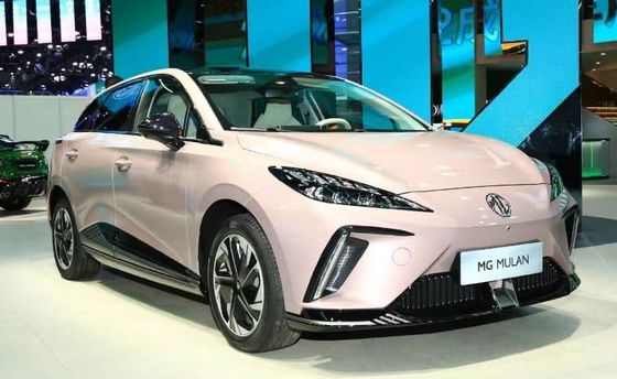 MG MULAN媒体の電気自動車425kmのデラックスで新しい電気自動車