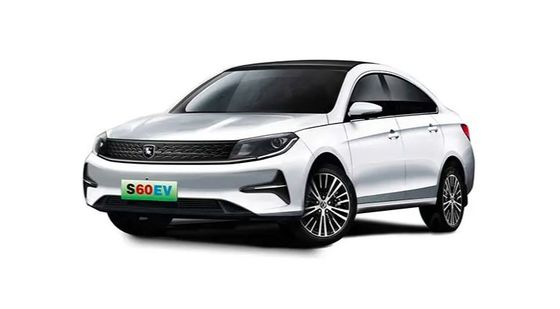 範囲415km ECOの友好的な電気自動車Dongfeng Fengxing S60 180km/h