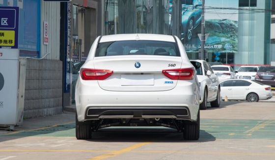 Dongfeng Forthingの純粋な電気自動車PHEV新しいエネルギー家族EV車150km/H