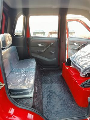 ガソリン駆動 閉ざされたモーター付き 旅客用三輪車 多色マックススピード 70km/H