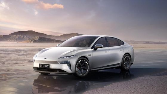 ドンフェン Eπ 007 1200kmの範囲と シザードア マックススピード 165km/h 5ドア