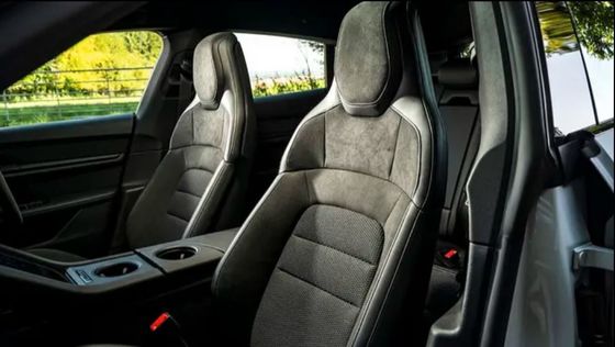 最も完全な高速電気自動車 - ポルシェ・テイカン・クロス・トゥリスモ 最速220km/h 新エネルギー自動車