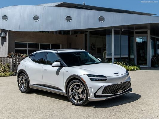 ジェネシス GV60 アップマーケット オール・エレクトリック ファミリーカー 76.4kwh バッテリー 350Nm Of Torque Boost & Driftモデル