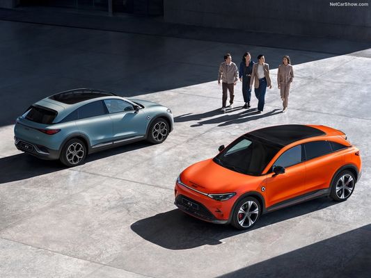 新型エネルギー車 スマート3 5ドア/5シート コンパクトSUV 580km走行距離 0.5h高速充電バッテリー