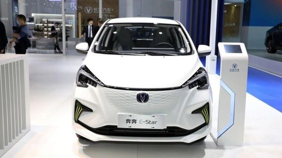 310kmの走行距離 Atnew Energy 小型電気自動車 チャンガン ベンベン E-スター