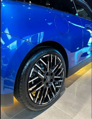 2024年に登場する 最新の純電動ミニクーパー ハッチ 4ドア/5シート