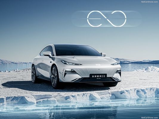 ジーリー ギャラクシー E8 Ev 電動車 2024 550Kw マックス 新エネルギー 自動車 セダン 1 モーター 190km/H マックススピード