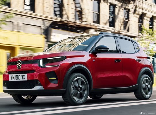 新型シトロエン Ë-C3 全電動 新型電気自動車 320km 走行距離 57分 充電速