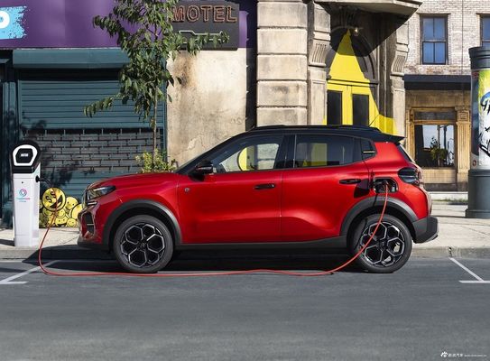 新型シトロエン Ë-C3 全電動 新型電気自動車 320km 走行距離 57分 充電速