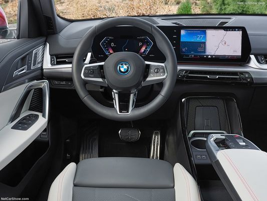 ホットセール ロングレンジ電動車 2024 BMW IX2 449Km 高速オート 新エネルギー車