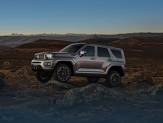 2024 グレートウォールタンク 700 Hi4-t 3.0T V6 ツインターボエンジン プラグインハイブリッド SUV 新エネルギー車両