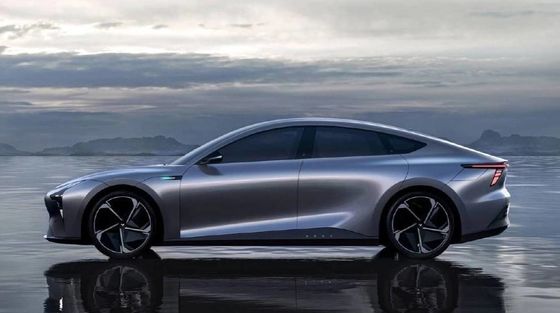 販売前のJVは,RWD&AWDバージョンの544HPのJiyue 02EVセダンを新エネルギー車として開発している.