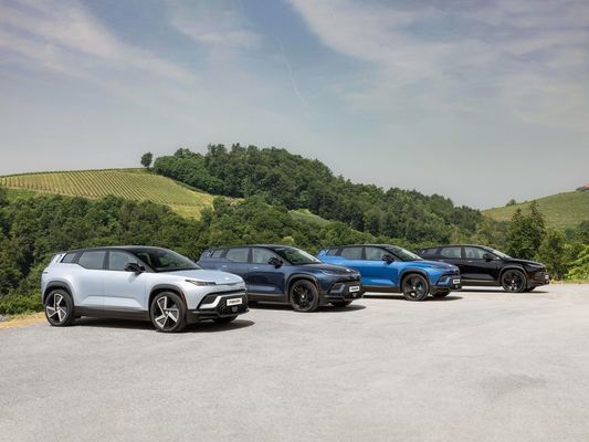 特徴的な望ましい電気SUVFisker Ocean電気SUVファミリー 556bhp/737Nmのパワー