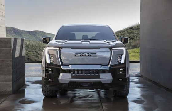 GMC Sierra EV 双エンジンのパワートレイン 754Pで,最大9500ポンドまで牽引し,最大1300ポンドのペイロードを牽引することができます.