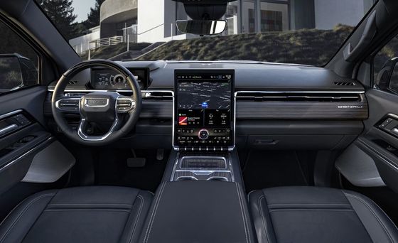 GMC Sierra EV 双エンジンのパワートレイン 754Pで,最大9500ポンドまで牽引し,最大1300ポンドのペイロードを牽引することができます.