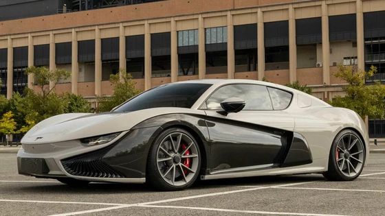 2024 マレンGT純電動スポーツカー 380kmの走行距離 4.2s 0-100km/h加速