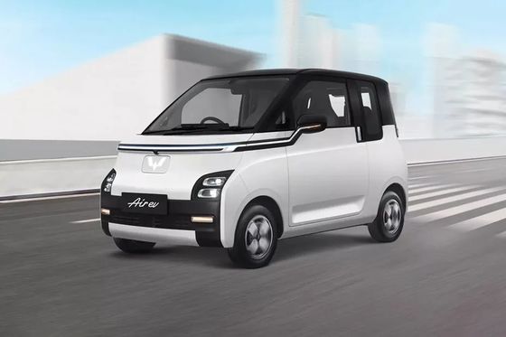 新型電気ミニカー ウーリング エア ev RHD エア EVは30/50 kWの電動モーター 200/300kmの範囲
