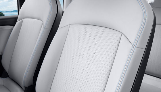 新型電気ミニカー ウーリング エア ev RHD エア EVは30/50 kWの電動モーター 200/300kmの範囲