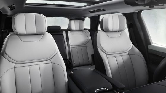 パワフル 環境に優しい電動車 走行距離 P550e以上 強力なハイブリッドパワーライン 強力なハイブリッドパワーライン 時速242km