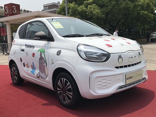 純粋電気自動車 ルーエ クレバー 全電気自動車 ミニ電気自動車 4人座 311kmの走行距離が利用可能